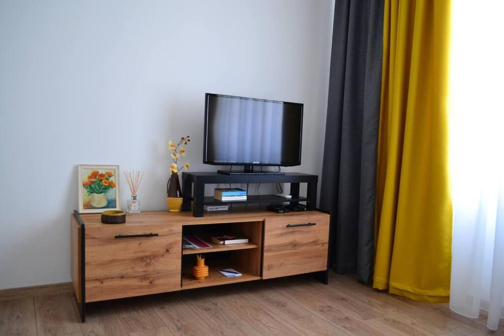 Modern City Center 2 Bedroom Apartment Sofia Buitenkant foto