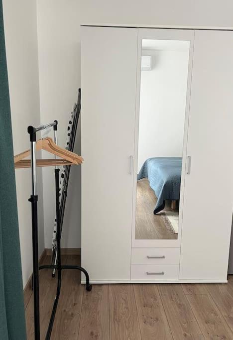 Modern City Center 2 Bedroom Apartment Sofia Buitenkant foto
